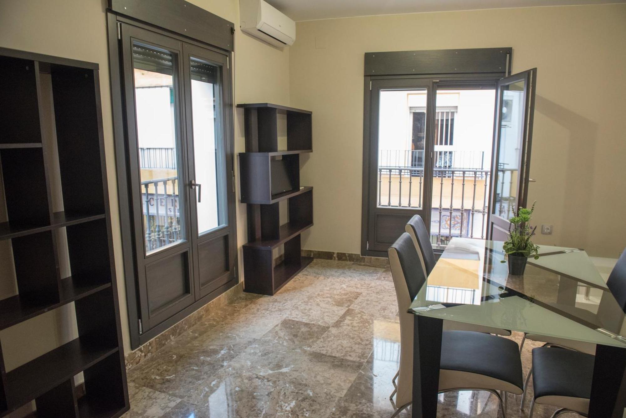Apartamentos Luxury Puente de Triana Sevilla Exterior foto