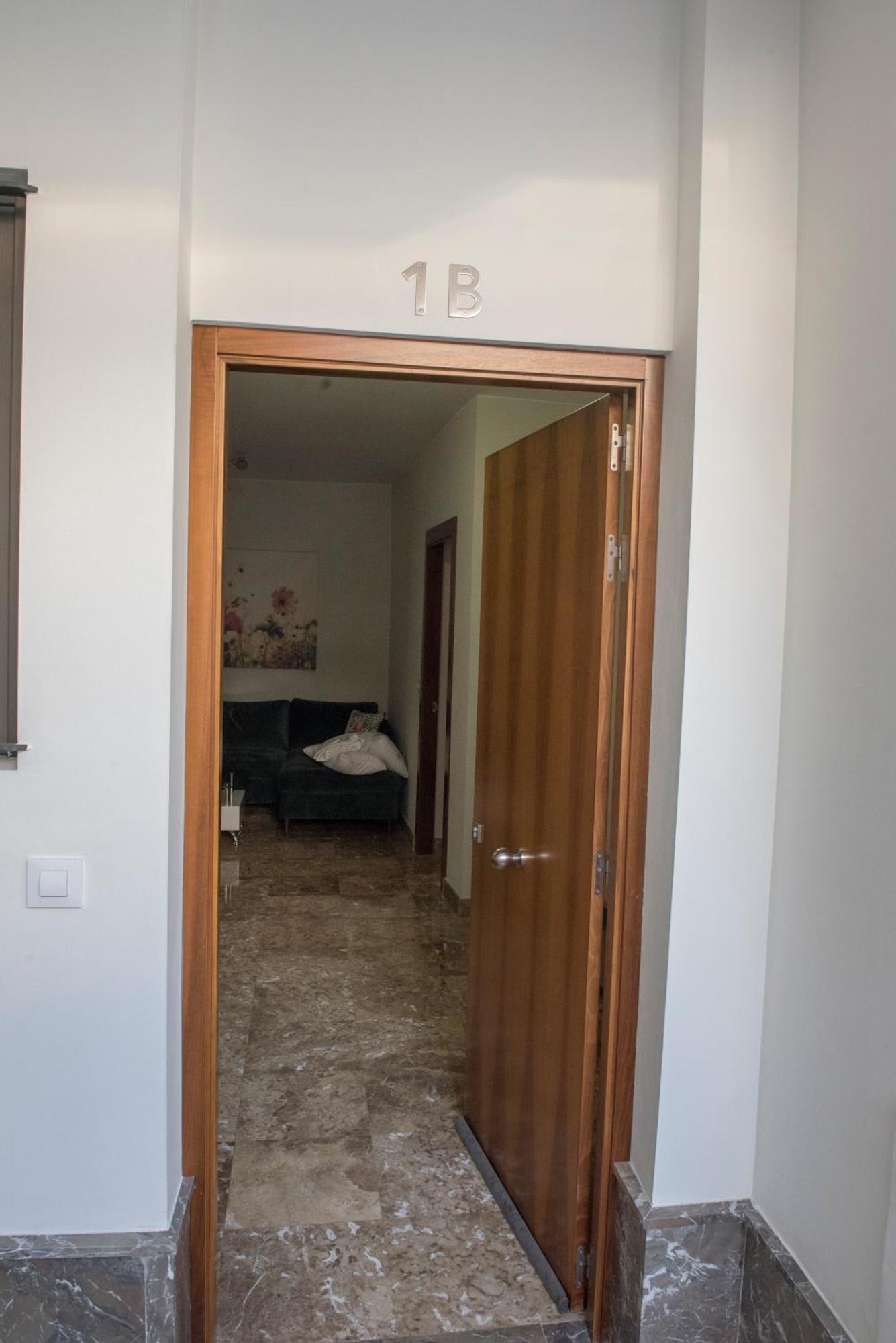 Apartamentos Luxury Puente de Triana Sevilla Exterior foto