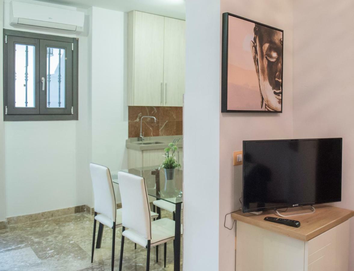 Apartamentos Luxury Puente de Triana Sevilla Exterior foto