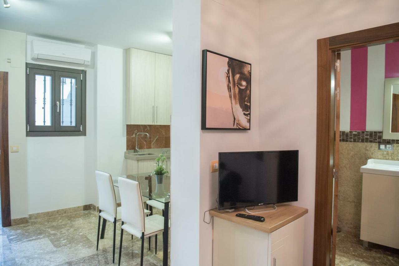 Apartamentos Luxury Puente de Triana Sevilla Exterior foto