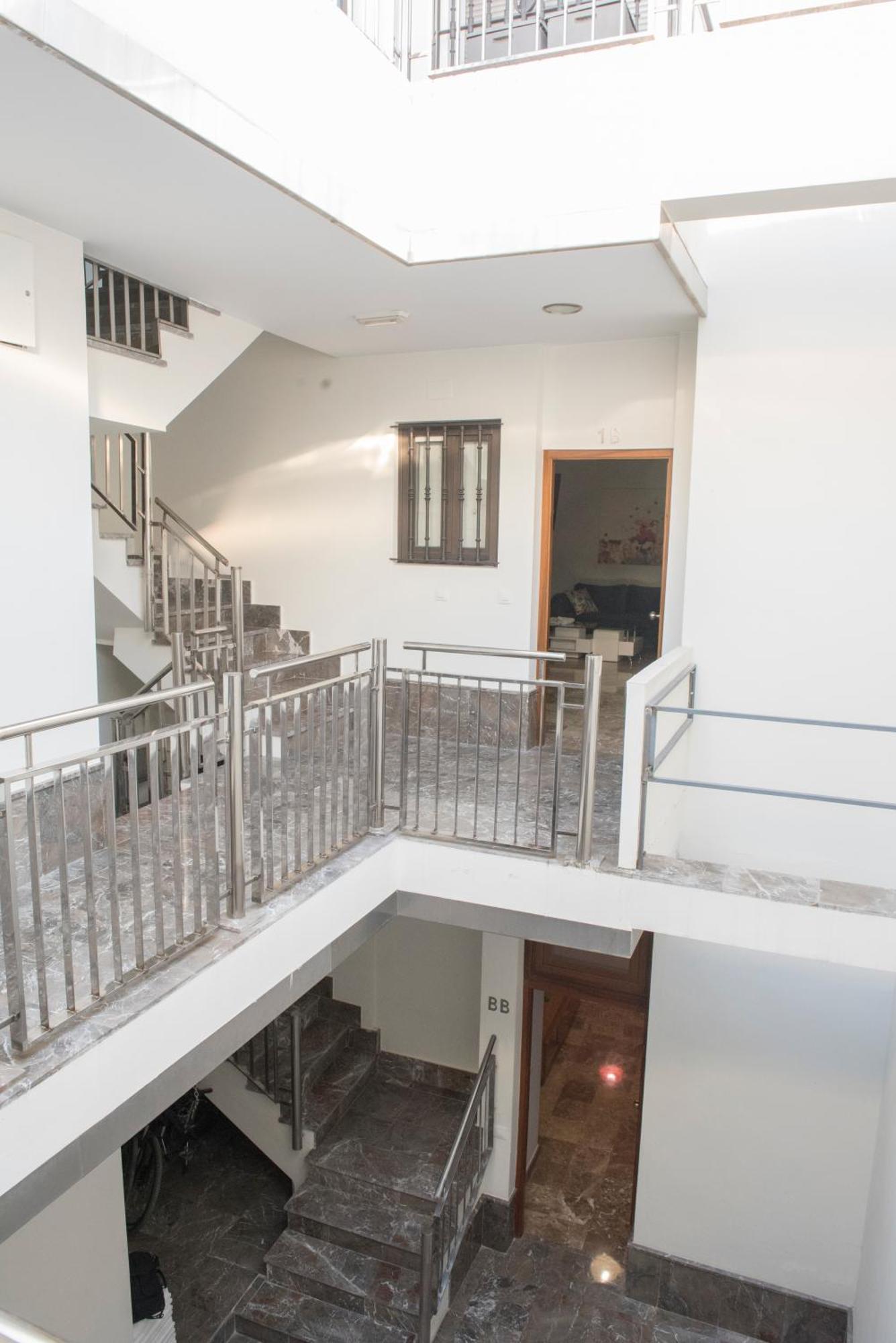 Apartamentos Luxury Puente de Triana Sevilla Exterior foto